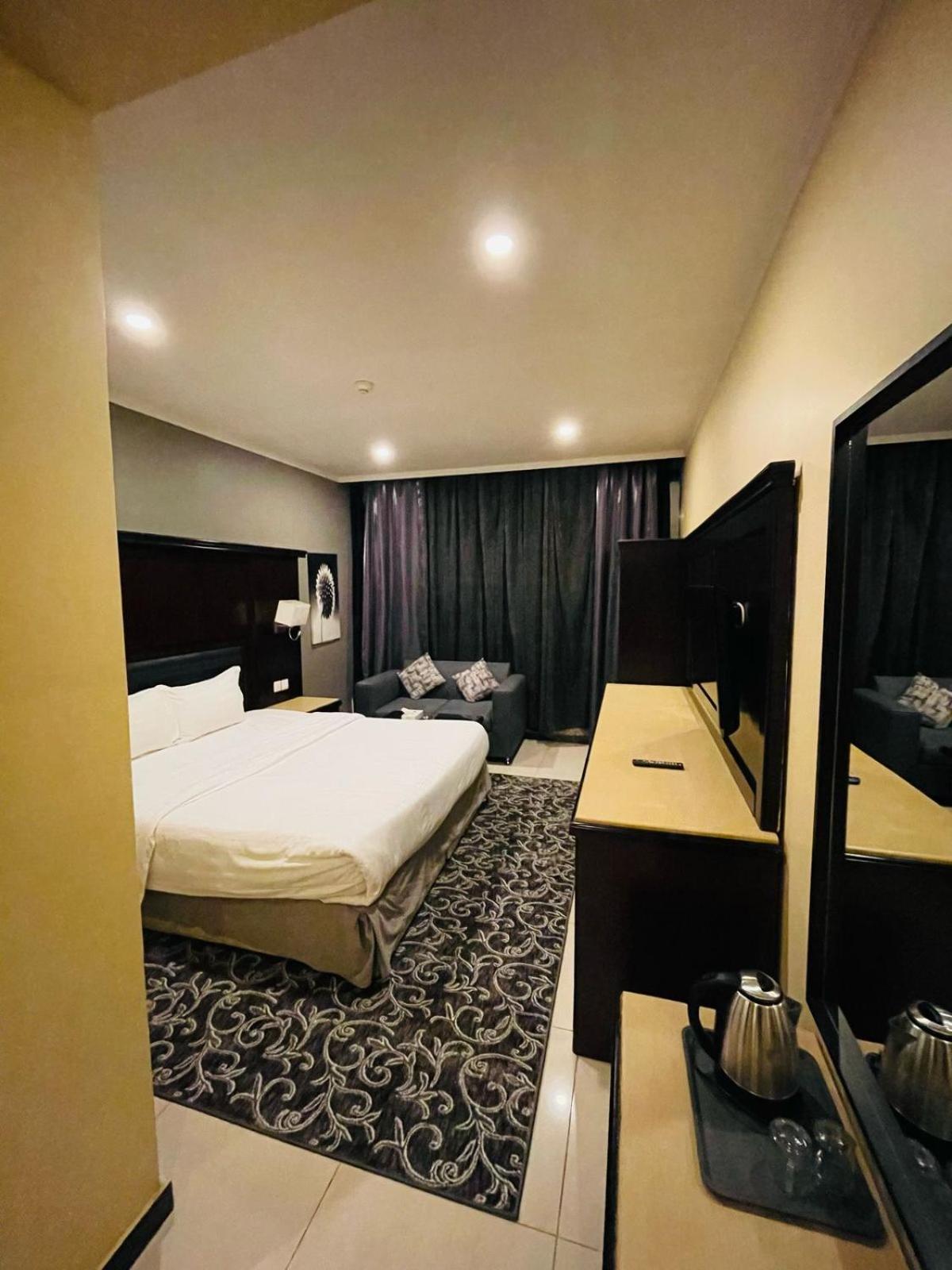 Al Taif Suites Luaran gambar