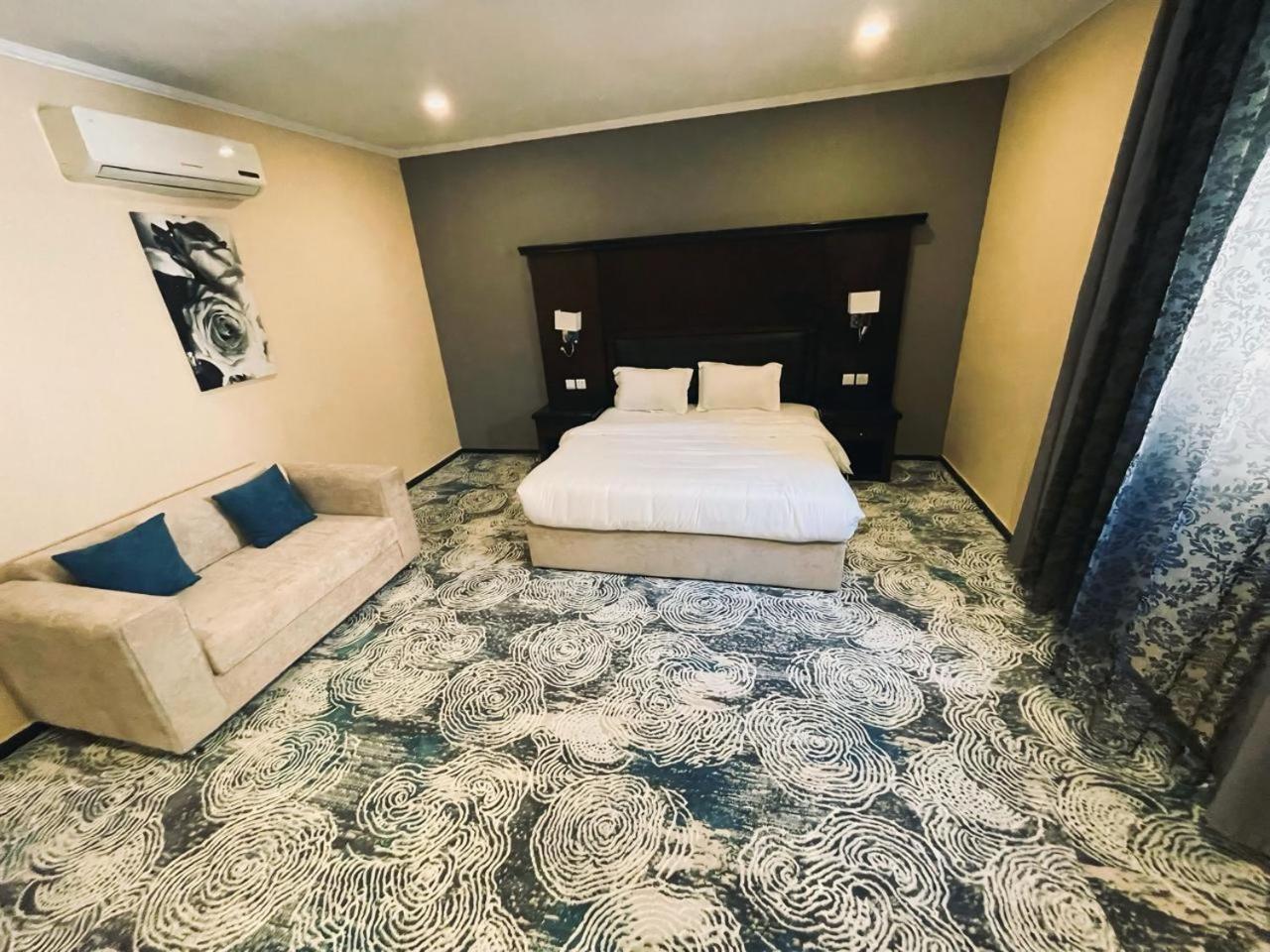 Al Taif Suites Luaran gambar